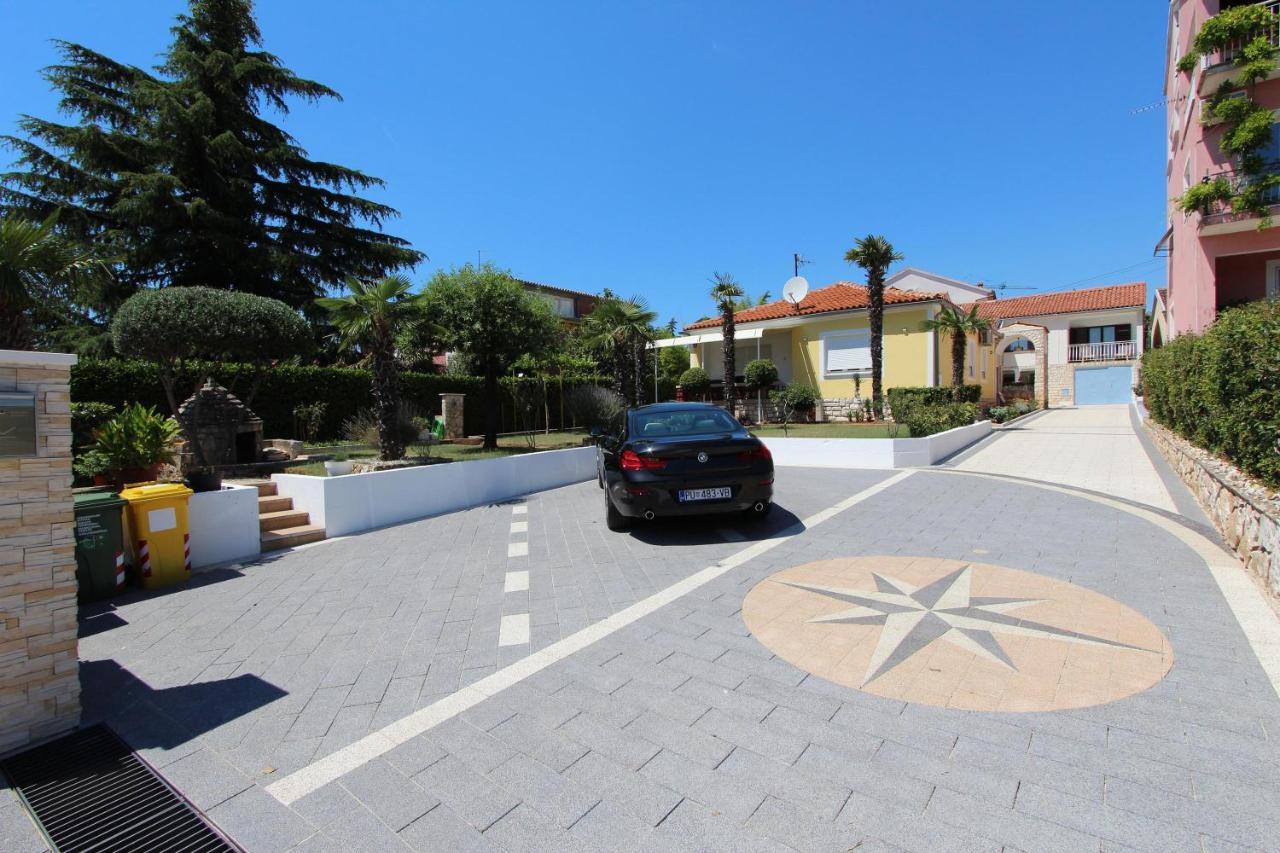Apartments Knezovic Rovinj Bagian luar foto